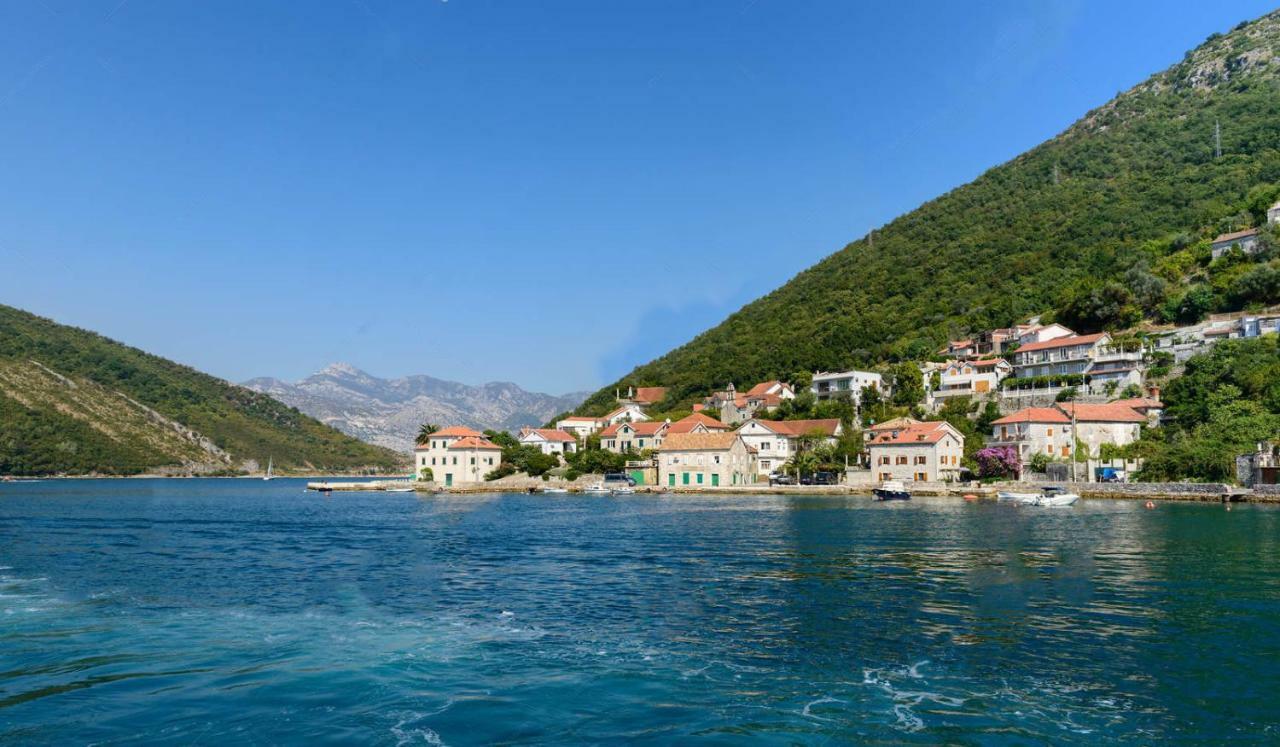 Vila House By The Sea Tivat Exteriér fotografie