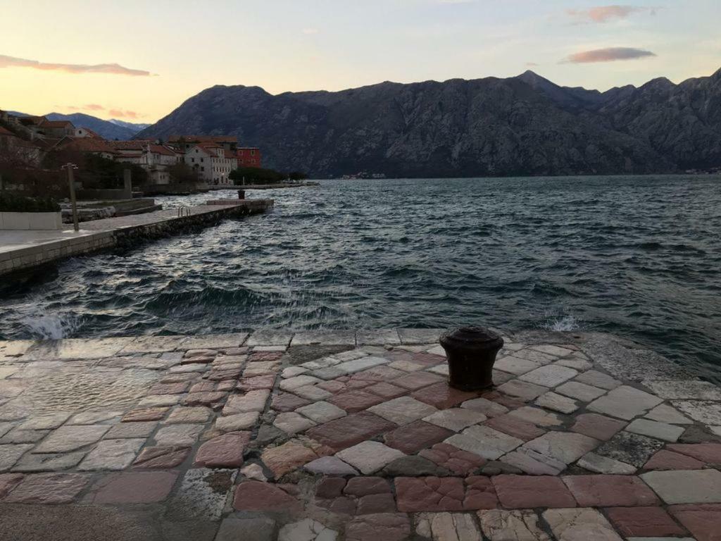Vila House By The Sea Tivat Exteriér fotografie