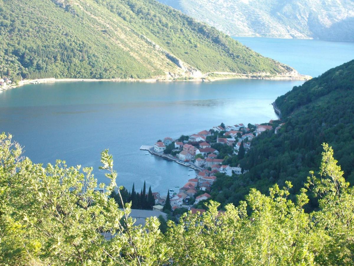 Vila House By The Sea Tivat Exteriér fotografie